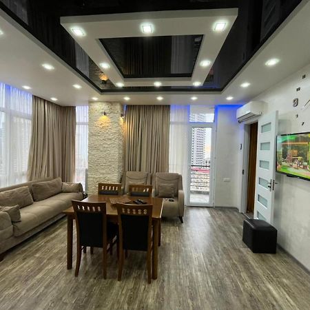 Apartament Delux Sea View Μπατούμι Εξωτερικό φωτογραφία